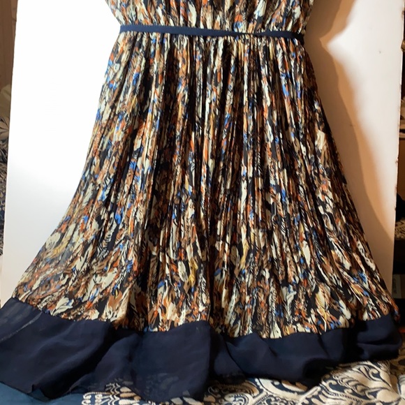 American rag navy colorful dress. - Picture 8 of 11